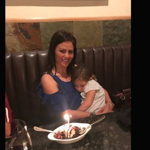 Meet your Posher, Oralia